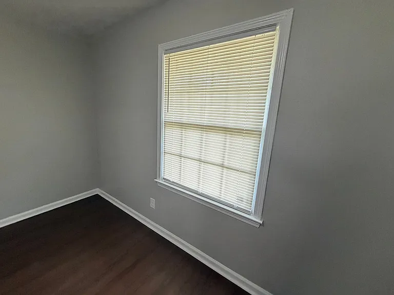 1786 Hester Rd — Photo 6