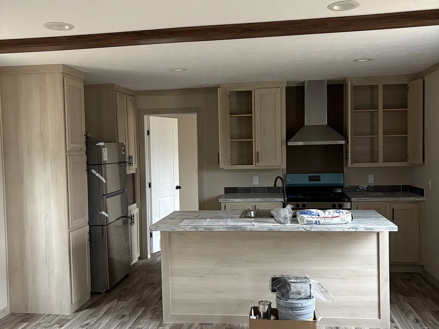 206 Addison Street - 1 — Photo 3