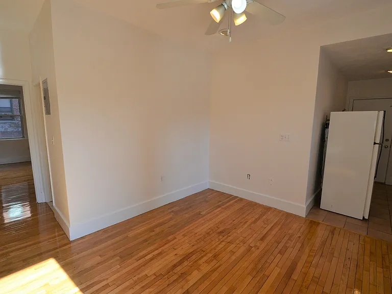67 Symphony Rd #205 — Photo 4