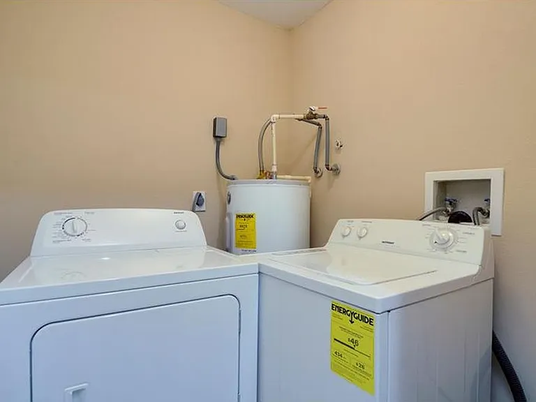 3038 Parkway Blvd #106 — Photo 16