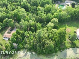 Lakeshore Dr, Gladwin, MI 48624