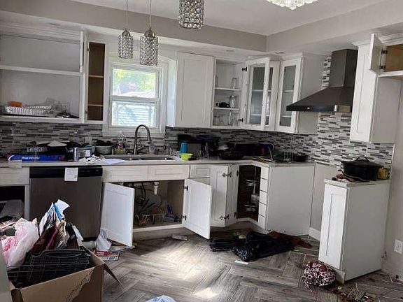 3rd image of 3435 N 89th St