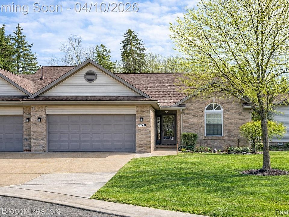 1st image of 2260 Meadow Brook Ct