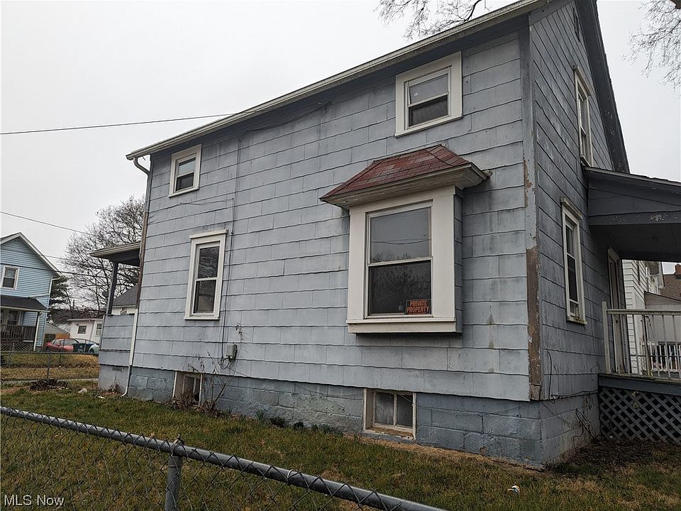 2nd image of 1139 McIntosh Ave