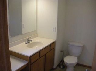 1592 50th St, Marion, IA 52302