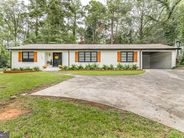 1255 Nottingham Dr, Macon, GA 31211