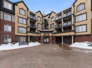 3070 Rotary Way #402, Burlington, ON L7M 0H1