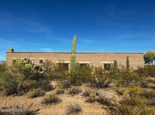 6785 N Wade Rd, Tucson, AZ 85743