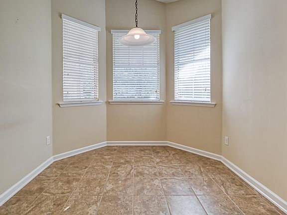 5th image of 453 N Legacy Trl