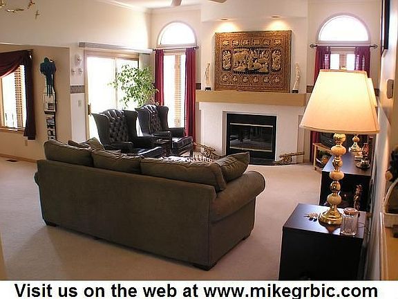 2nd image of 4227 N Ironwood Ct
