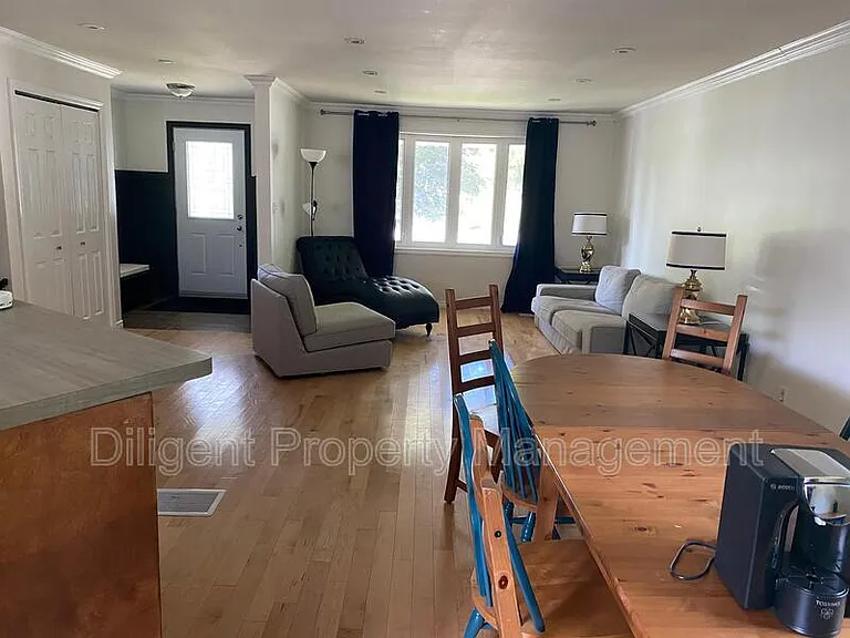 1326 Hopewell Ave #1 — Photo 15