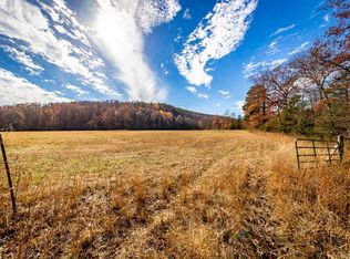 450 Raven Ln, Shirley, AR 72153