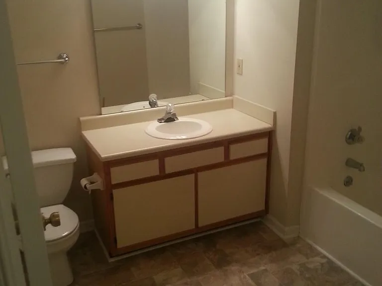 5531 Hornaday Rd #F — Photo 6