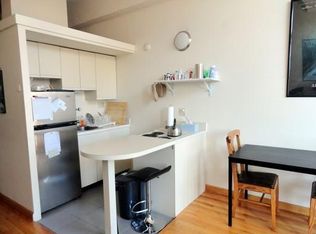 16 Stoneholm St #404, Boston, MA 02115