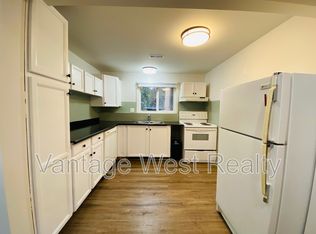 1250B Bothe Rd, Kelowna, BC V1W 3N3