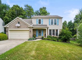 2132 Demi Dr, Twinsburg, OH 44087