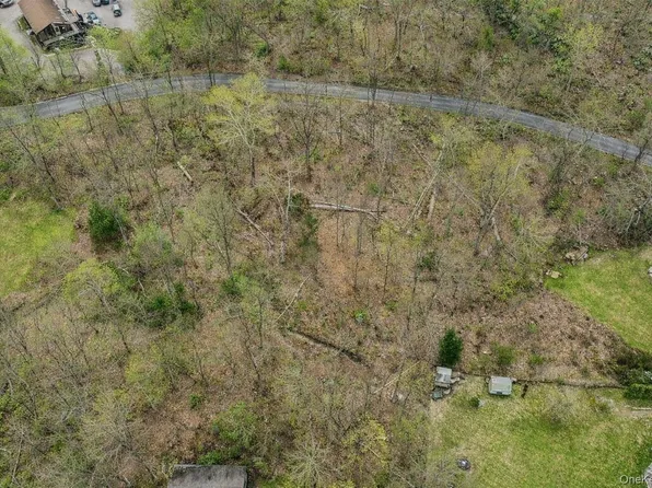 32 Winston Lane, Garrison, NY 10524