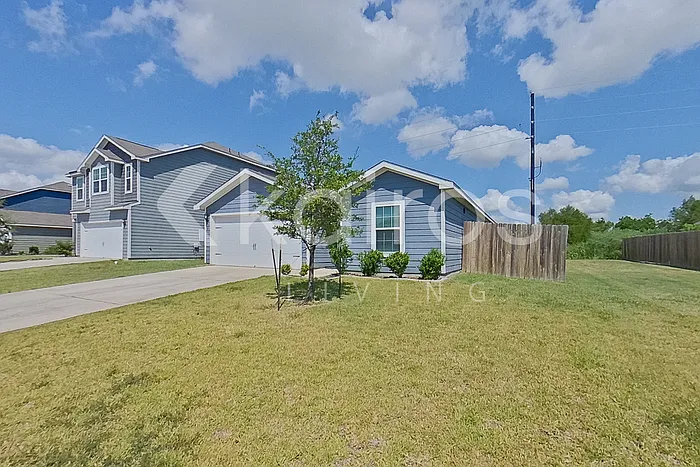 3 bed, 2.0 bath, 1414 sqft, $1,875 — Photo 2