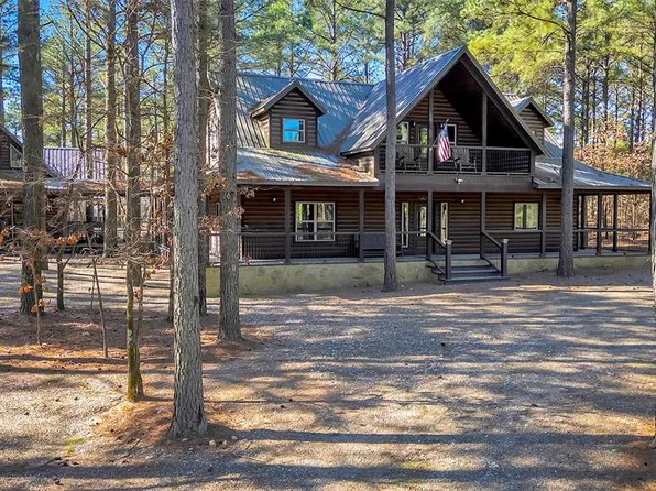 658 Sugar Pine Loop, Broken Bow, OK 74728
