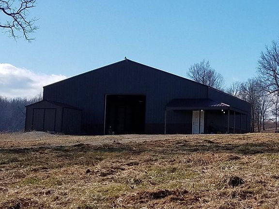 2nd image of 13 Blackberry Ln
