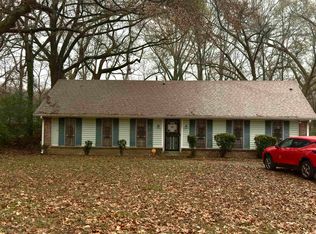895 Brownlee Rd, Memphis, TN 38116