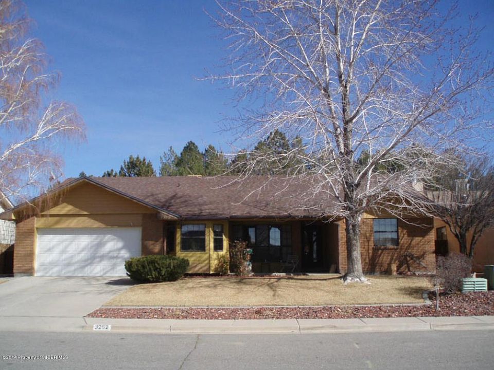 1st image of 3202 Municipal Dr