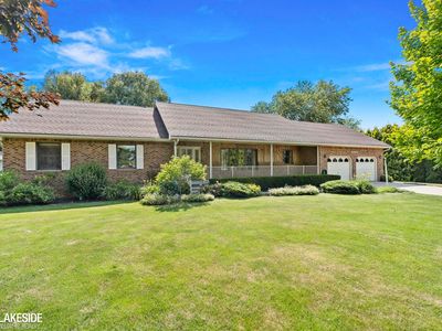 68420 Lowe Plank Rd, Lenox, MI, 48050