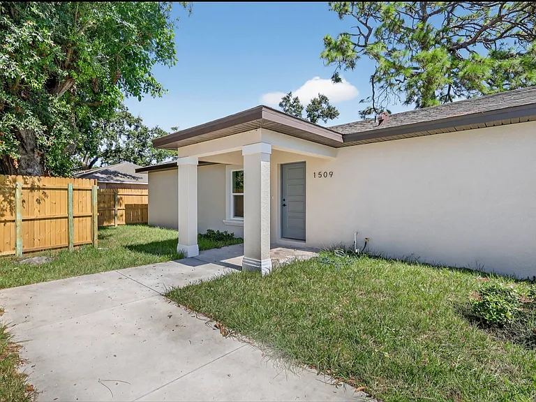 1509 W 8th Ave — Photo 12