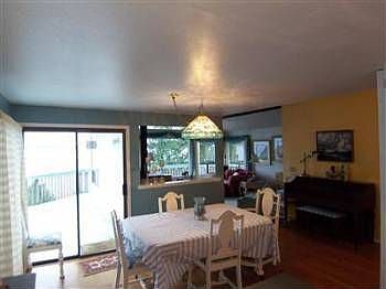 3rd image of 1585 Miracle Mile Dr E