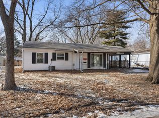 203 S Scottswood Dr, Urbana, IL 61802