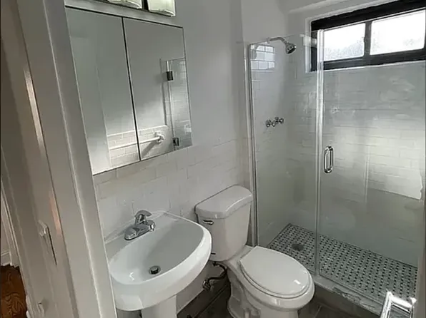 401 East 88th Street image 10 of 13