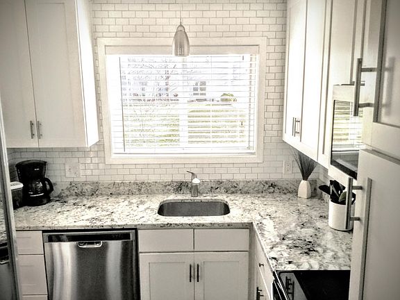 2nd image of 7758 Arboretum Vilg Cir