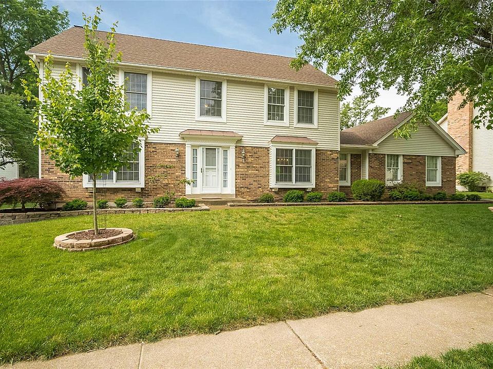 14710 Mill Spring Dr, Chesterfield, MO 63017 Zillow