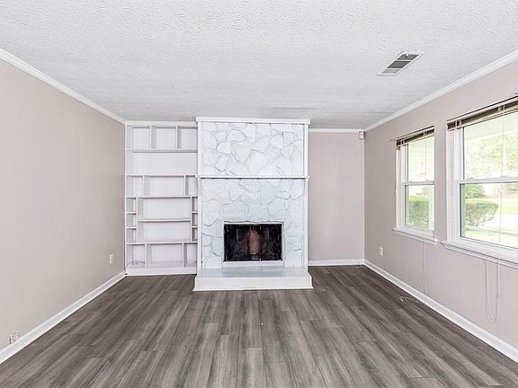 4th image of 3470 Rockfort Dr