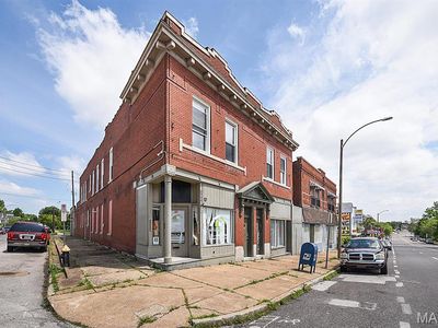 6225 Gravois Ave, Saint Louis, MO, 63116