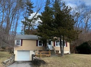 597 Chandler St, Worcester, MA 01602