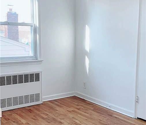 5th image of 154-69 21st Ave Floor 2