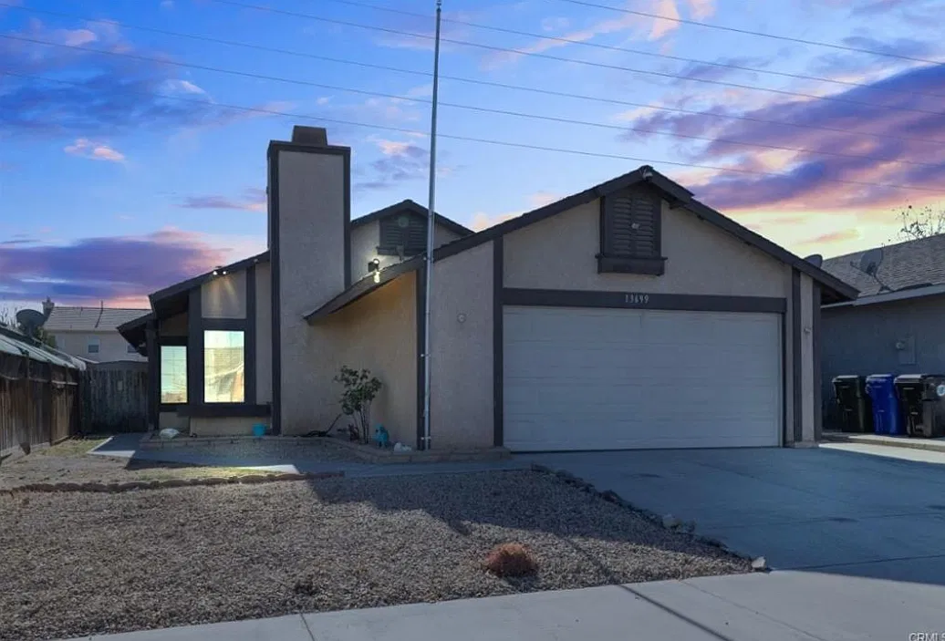 3 bed, 1479 sqft, $2,700 — Photo 1
