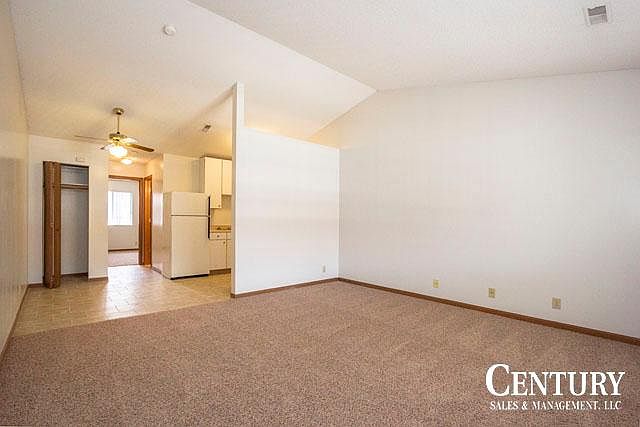 1st image of 4621 Prescott Ave