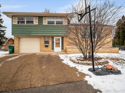 921 Birchwood Dr, Sycamore, IL, 60178