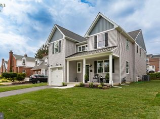 228 Fairlamb Ave, Havertown, PA 19083