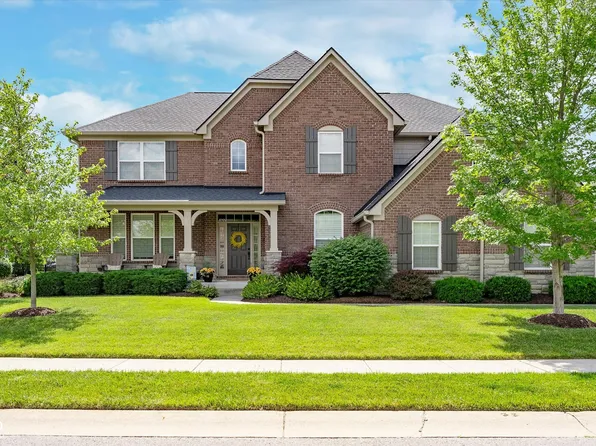 2720 Still Creek Dr, Zionsville, IN 46077