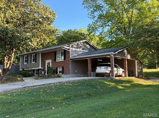 265 W Click Ave, Puxico, MO 63960
