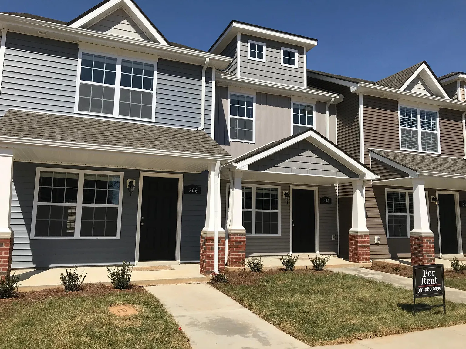 2 bed, 2.5 bath, 1214 sqft, $1,400 — Photo 1