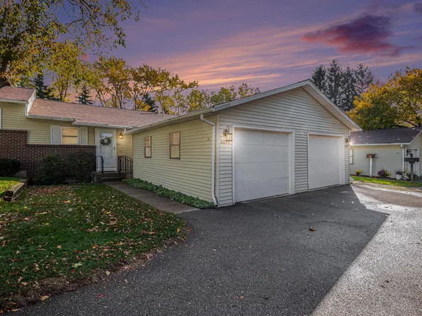 3070 Riviera Ct SE, Kentwood, MI 49512