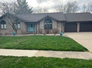 301 Thames River Rd, Springfield, IL 62711