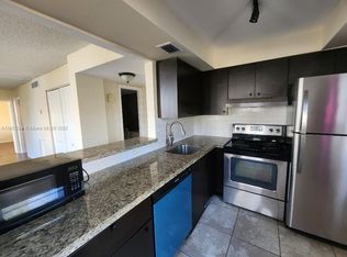 7900 Tatum Waterway Dr APT 201, Miami Beach, FL 33141