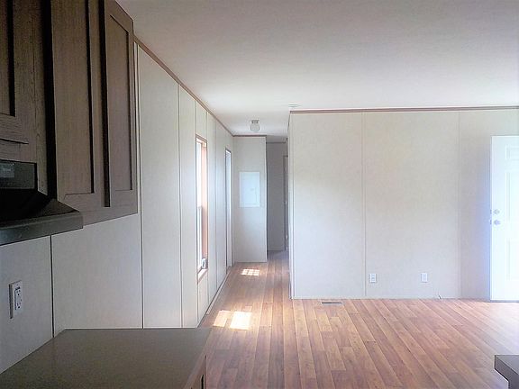 2nd image of 75 S Cypress Ct #75