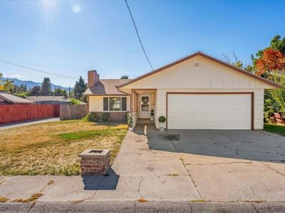 353 Terrace St, Weed, CA, 96094