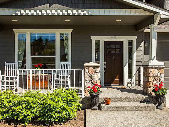Exterior Entry